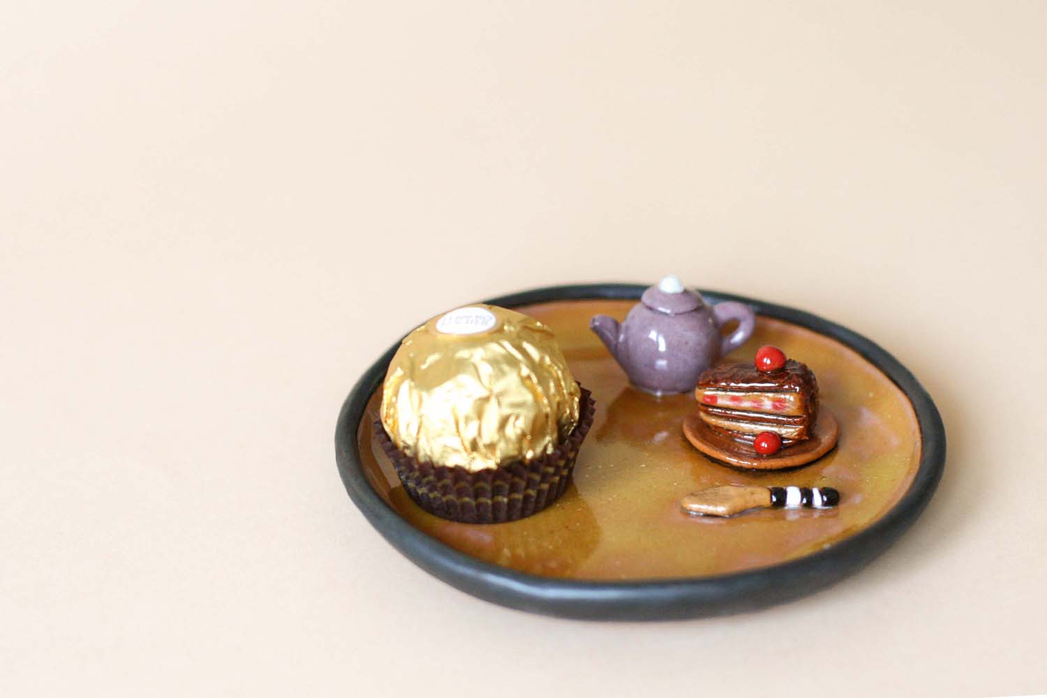 Small Plate with a Teapot and Cakes - Image 7