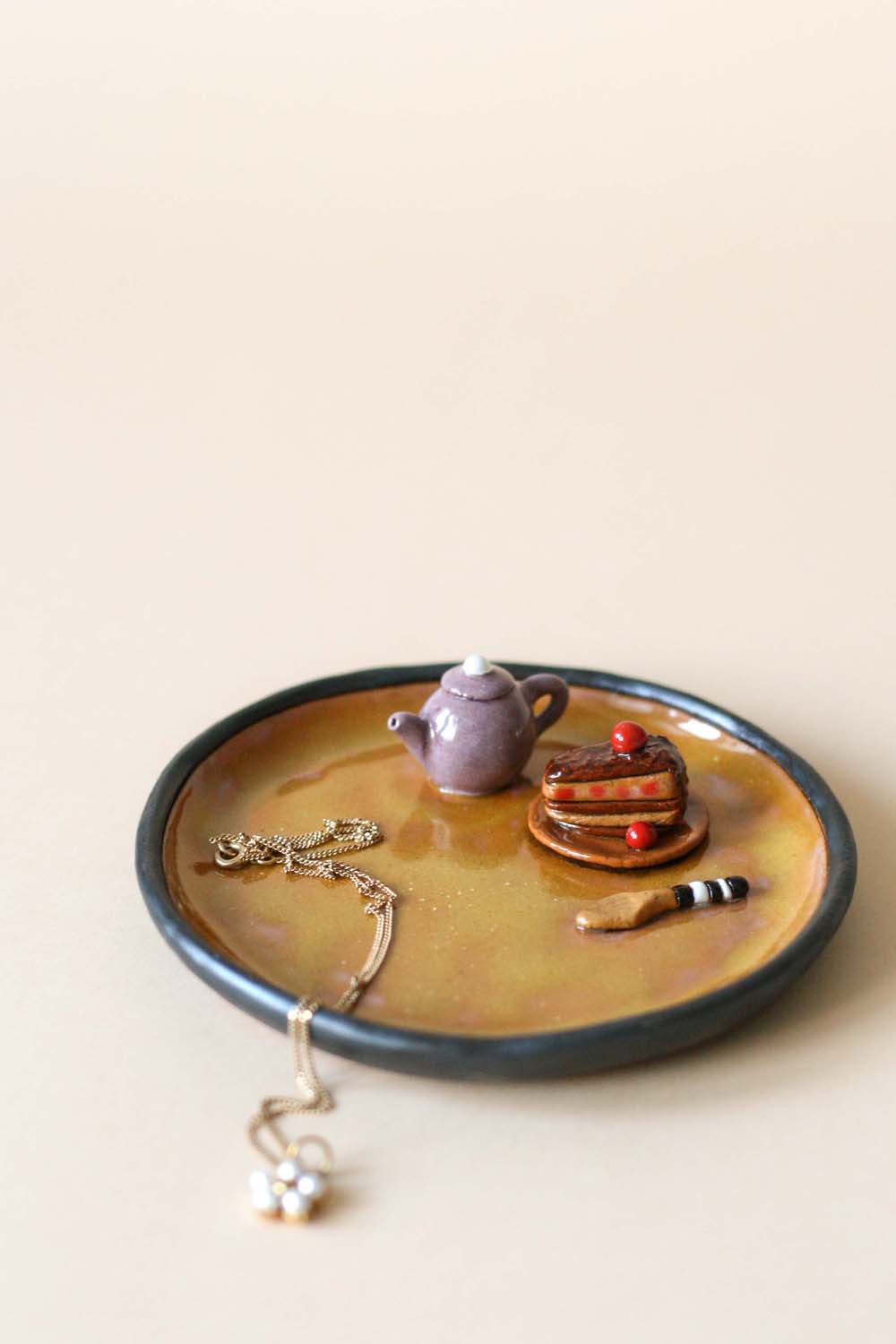 Small Plate with a Teapot and Cakes - Image 10