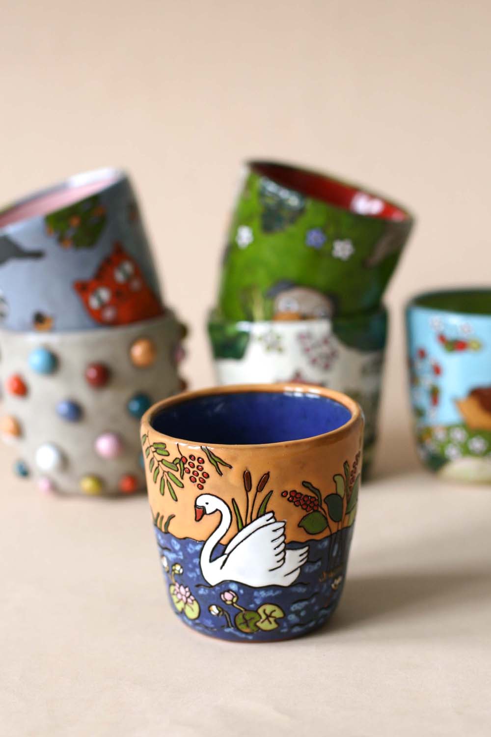 Tumbler Cup with a Swan - Image 3