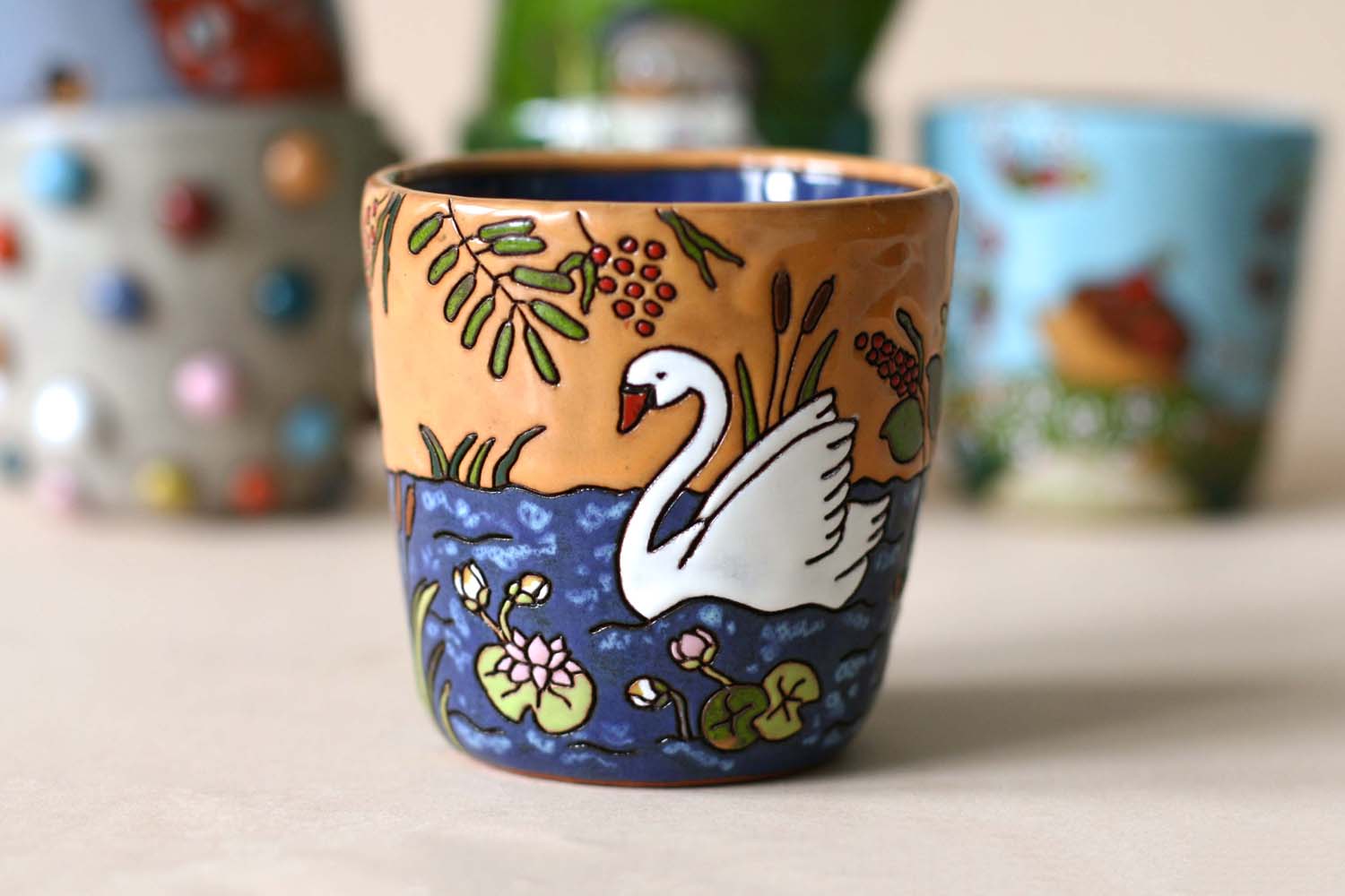 Tumbler Cup with a Swan - Image 4