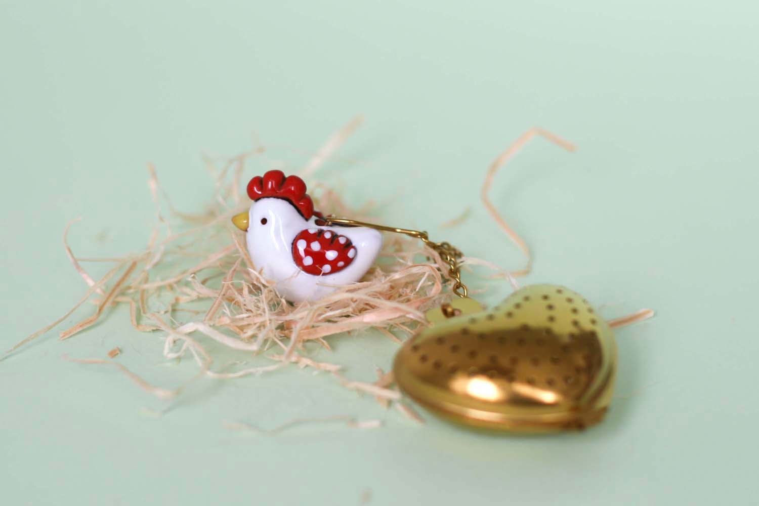 Tea Infuser with a Hen - Image 3