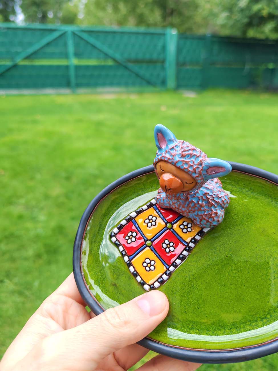 Small plate with a Llama on a Rug - Image 10